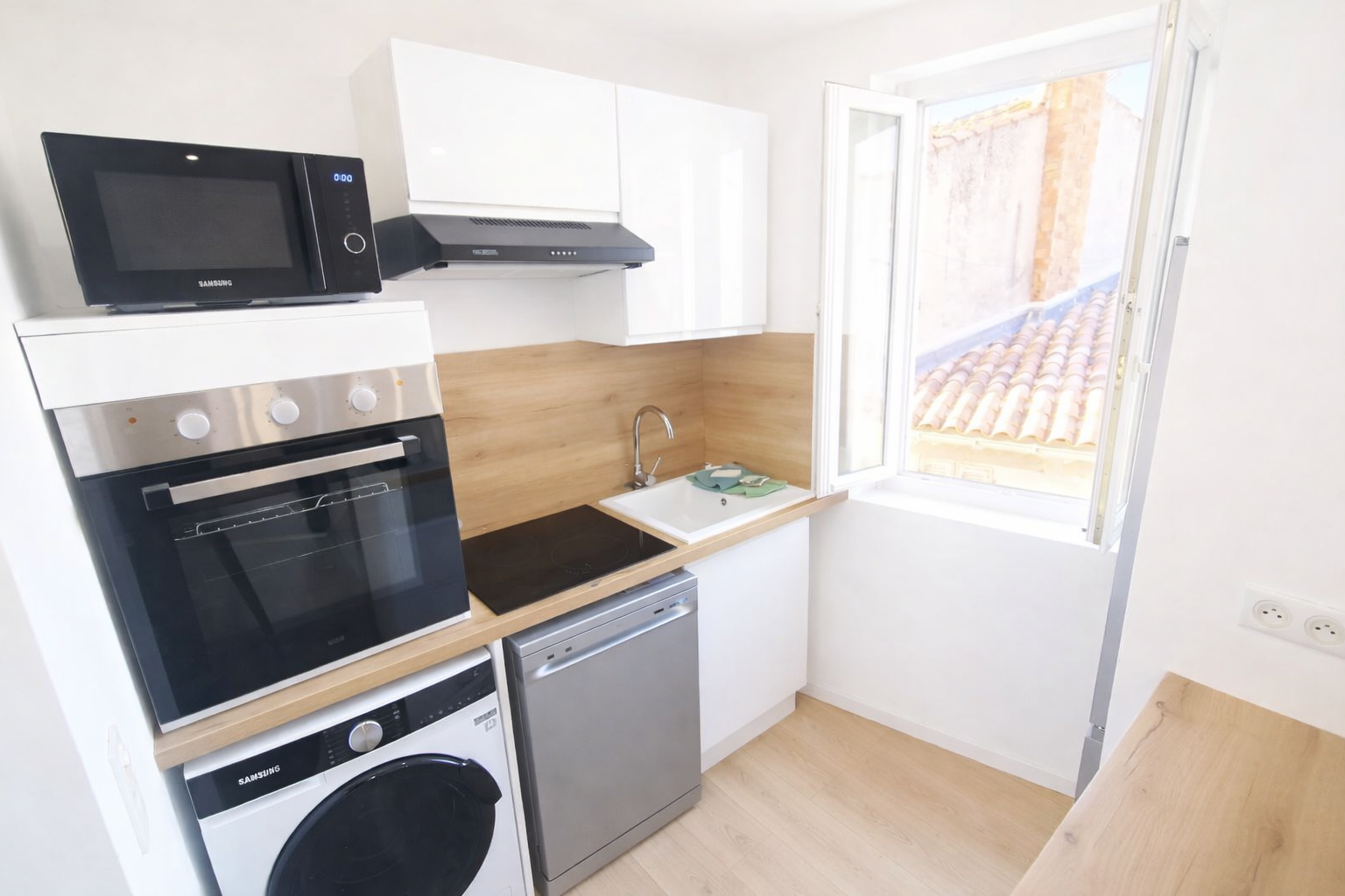 Image_, Studio, La Seyne-sur-Mer, ref :DSLST250001299