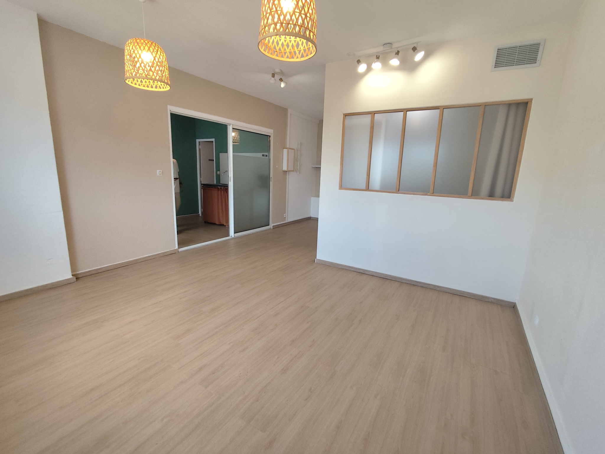 Image_, Local commercial, La Seyne-sur-Mer, ref :DSLCO250001224