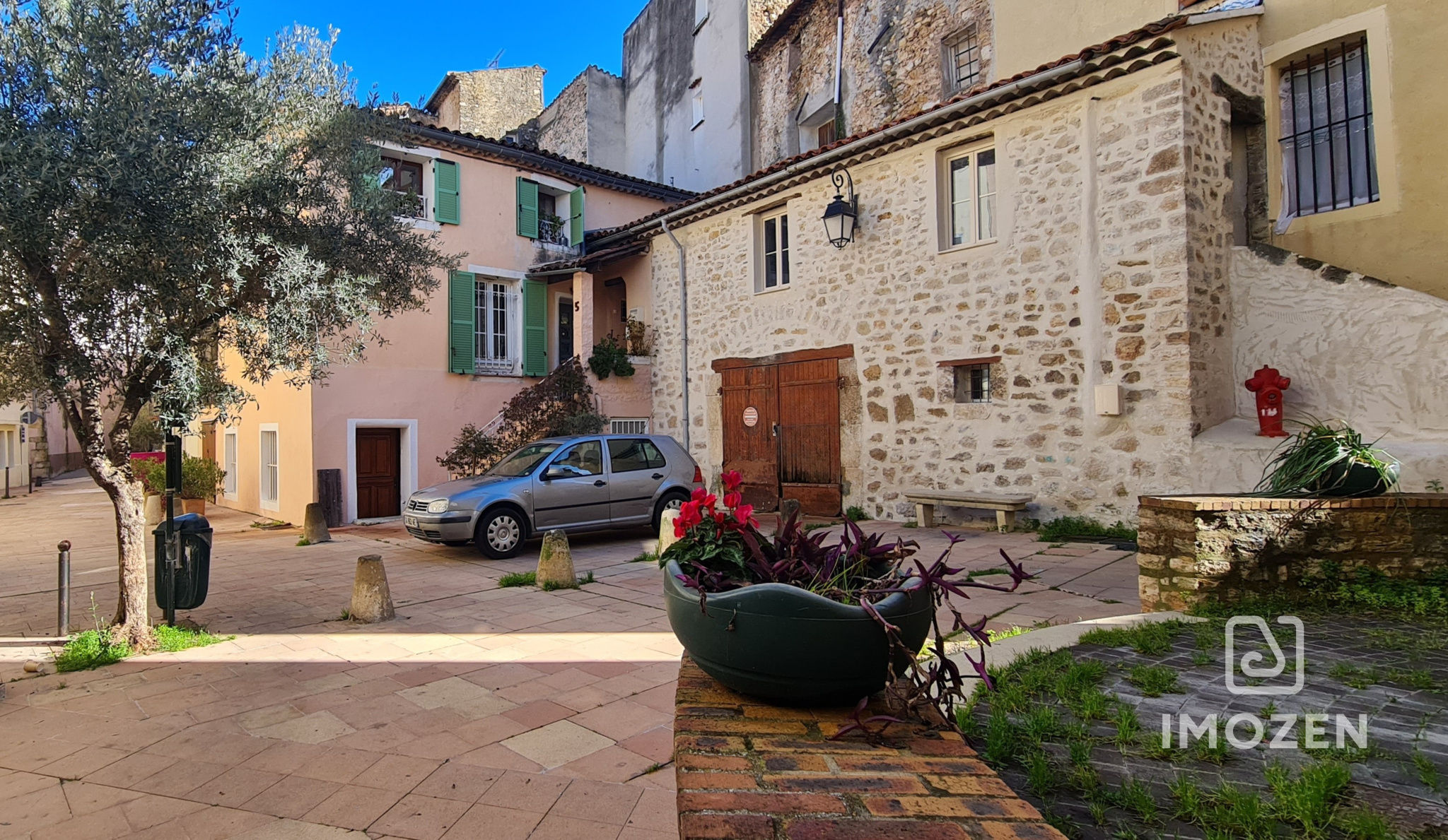 Appartement de charme rénové - 56 M² - Rez-de-chaussée