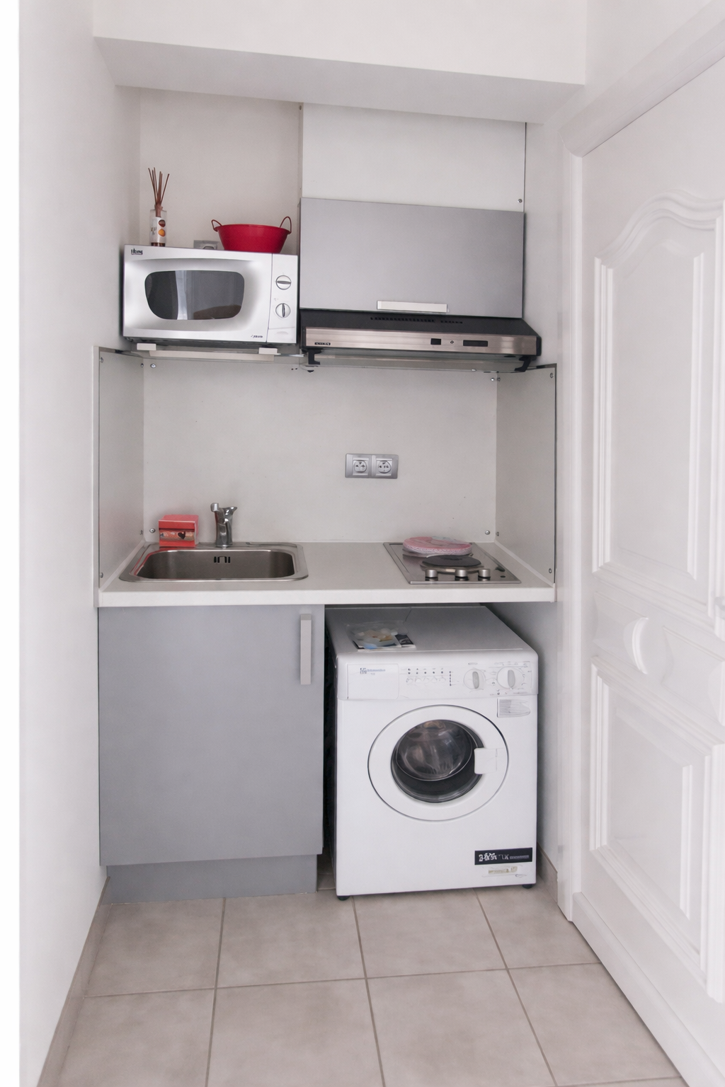 Image_, Studio, Six-Fours-les-Plages, ref :ILST10000394