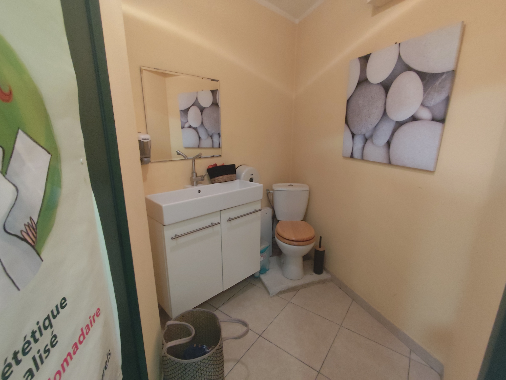 Image_, Local d'activité, Six-Fours-les-Plages, ref :DSLCO250000961